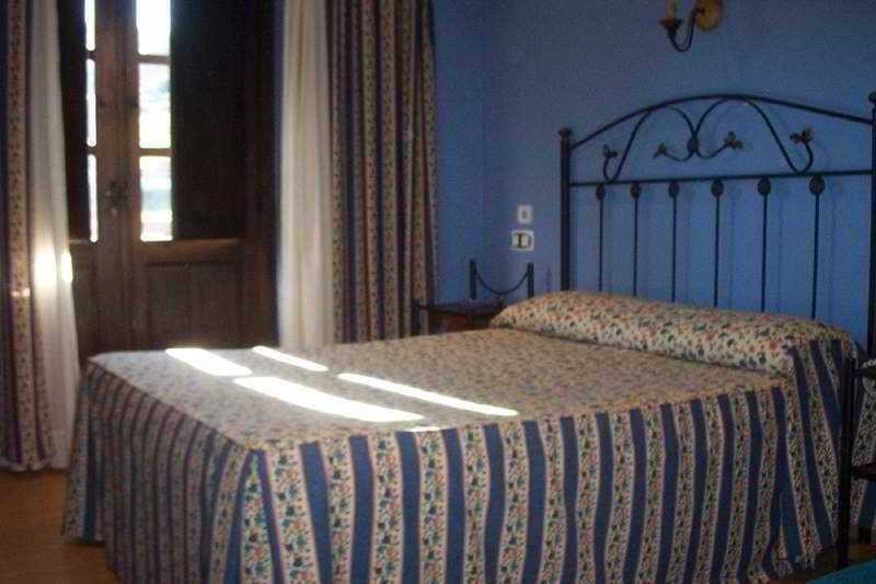 Hotel Puerto Calderon Orena Esterno foto